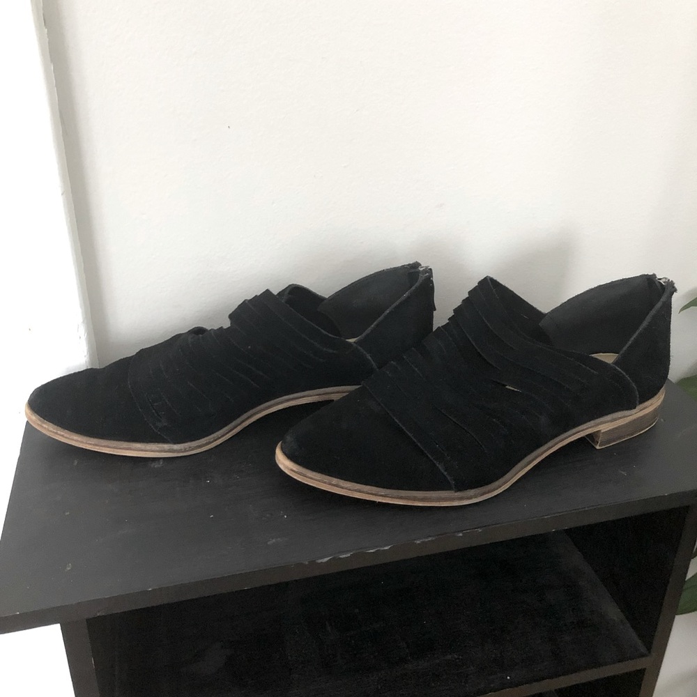 Black flats - Chinese Laundry